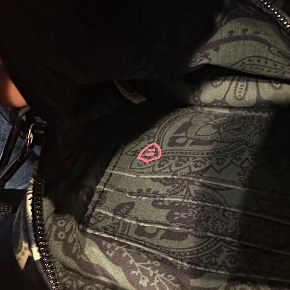 Vera Bradley Women's Crossbody Bag - Black and Blue Floral - Picture 4 of 4